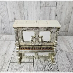 VTG 1950'S DAVIS PRODUCTS PLASTIC PIANO SALT & PEPPER SET